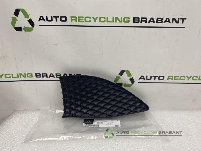 Pare-chocs grille d'un Mercedes GLB-Klasse, -, 3 mois de garantie, Utilisé, -