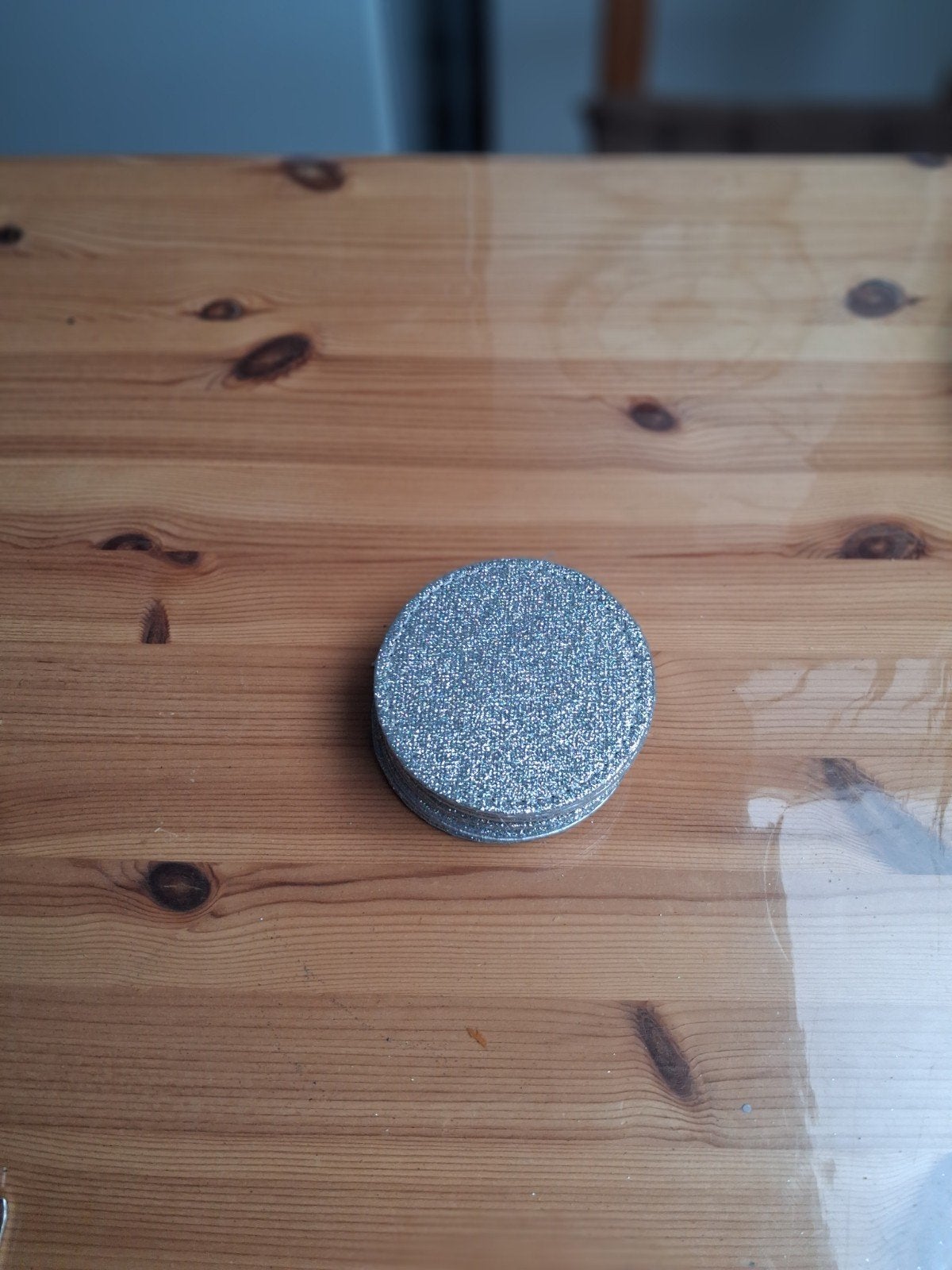 Sous-verres, Ophalen