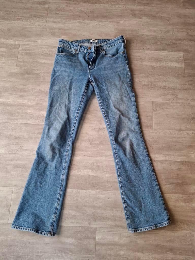 Prachtige fijnzittende wrangler dames jeans, maat W27 L30, Ophalen