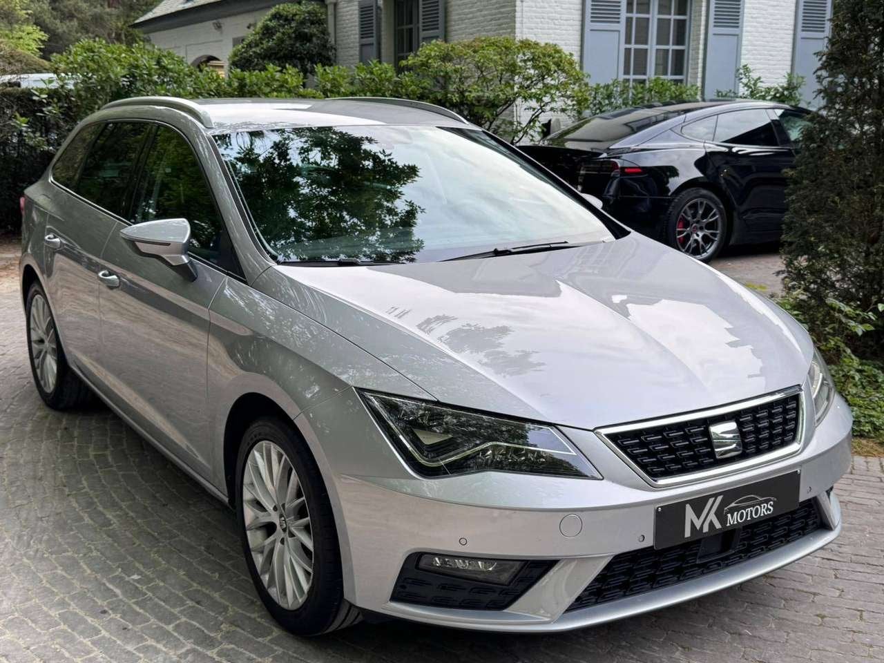Seat Leon Leon ST 1.5 TSI  / Sportourer/ Navi/ Camera/ Adap, 0 kg, Argent ou Gris, Achat, Entreprise