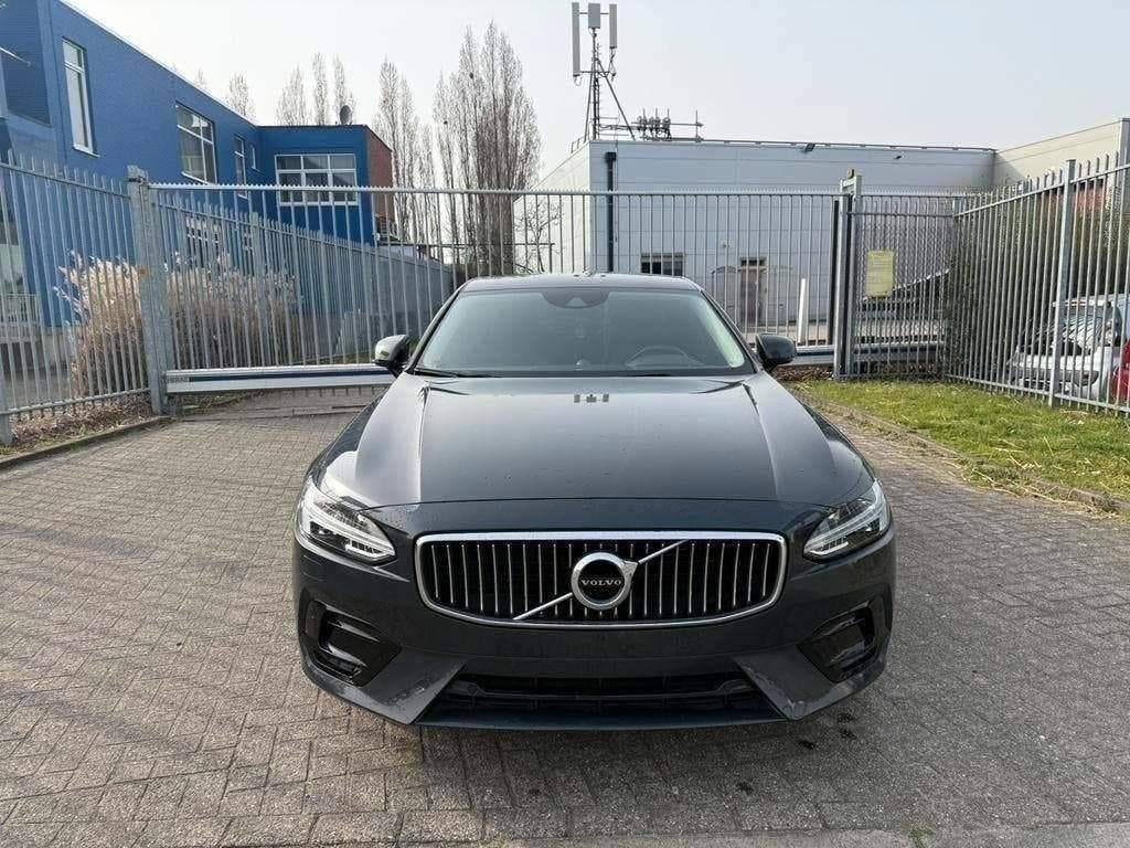 VOLVO S90 INSCRIPTION / 2.0D R DESIGN / EURO6 / VOL OPTIES, Auto's, Volvo, 1800 kg, 4 cilinders, Blauw, Leder