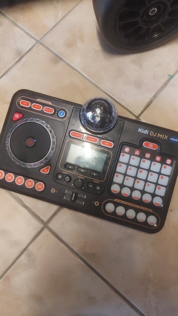 Vtech kidi dj mix, Kinderen en Baby's, Ophalen, Gebruikt, 4 tot 6 jaar