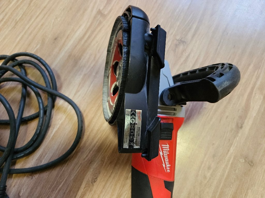 Milwaukee AGV 15-125XE DEG-SET betonschuur en HAAKSE SLIJPER, Ophalen of Verzenden, Zo goed als nieuw, Overige typen, Milwaukee