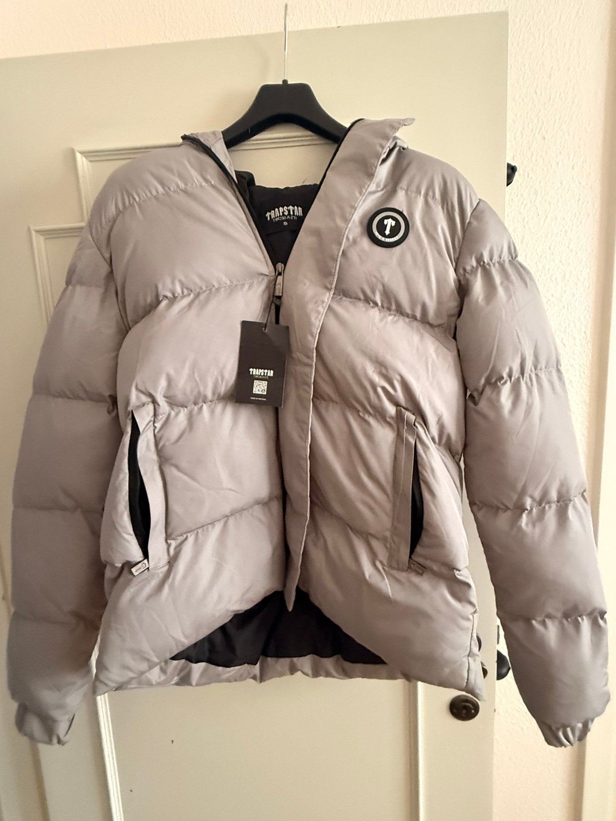 Trapstar jas, Ophalen of Verzenden, Nieuw, Maat 46 (S) of kleiner, Grijs