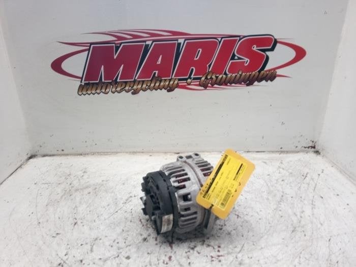 Dynamo d'un Renault Megane Break, -, Renault, -, 3 mois de garantie