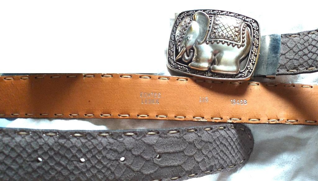 Ceinture avec Boucle éléphant 1metre 22cm, Vêtements | Hommes, Ceintures, Enlèvement ou Envoi, 115 cm ou plus, Ceinture