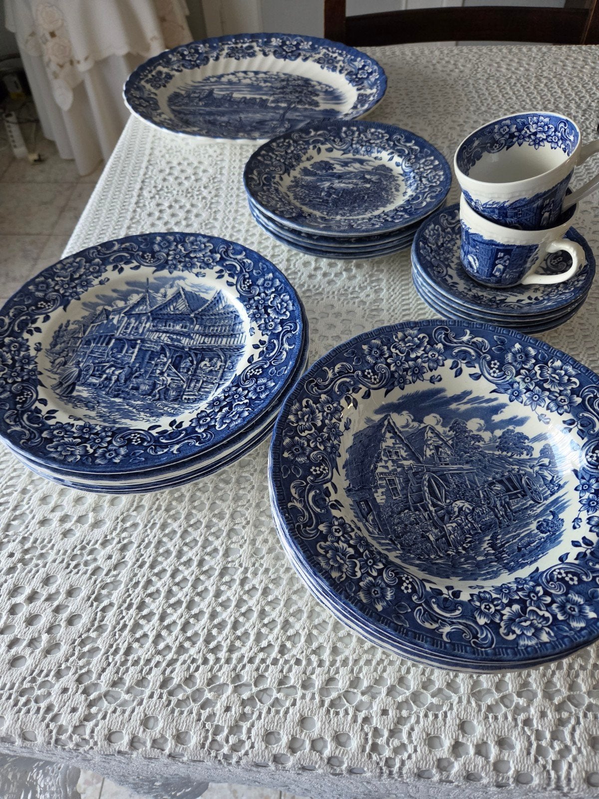 blauw servies, Ophalen