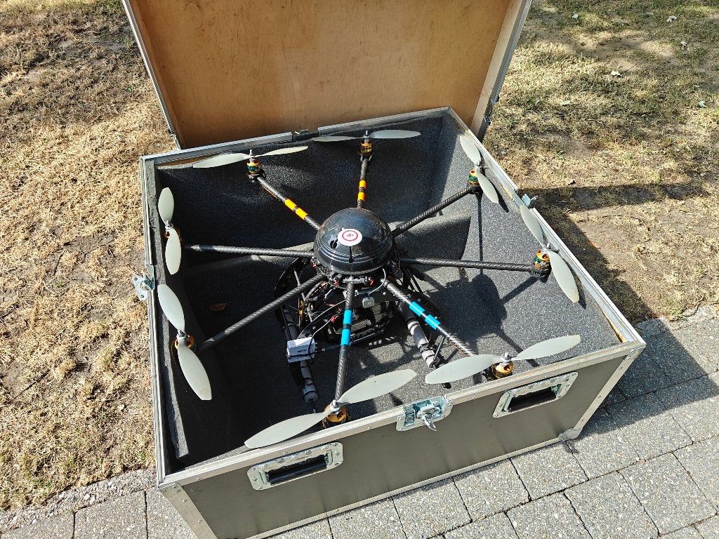 Drone in koffer, TV, Hi-fi & Vidéo, Drones, Enlèvement, Utilisé, Drone avec caméra, DJI