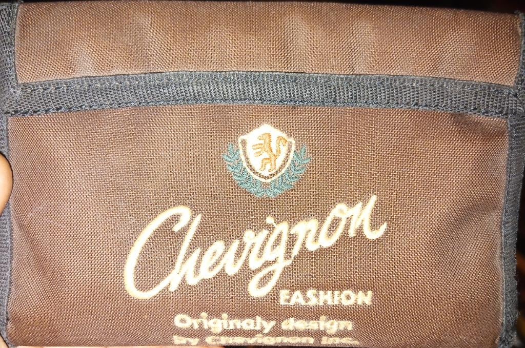 Vintage portefeuille chevignon, Enlèvement