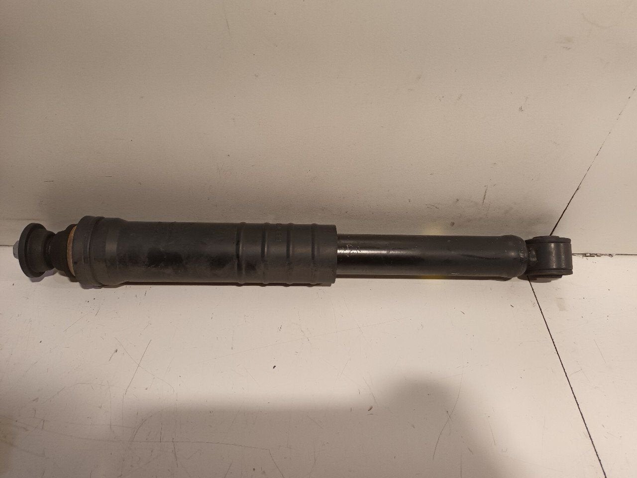 Schokbreker links achter Smart Fortwo, Onderdelen@venauto.nl, Van der Ven Autorecycling B.V., Ettenseweg 76, 4706 PB Roosendaal, The Netherlands
