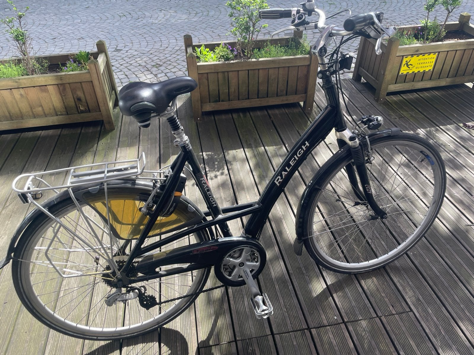 Vélo dame Raleigh, Fietsen en Brommers, Fietsen | Dames | Damesfietsen, Ophalen, Gebruikt, Velgrem, Versnellingen