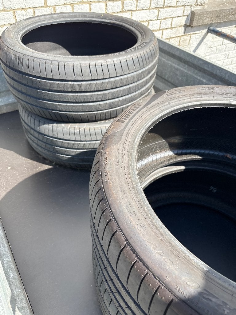 PNEU PIRELLI SCORPION, Autos : Pièces & Accessoires, Pneus & Jantes, 255 mm, Véhicule de tourisme, Pneus été, Pneu(s)