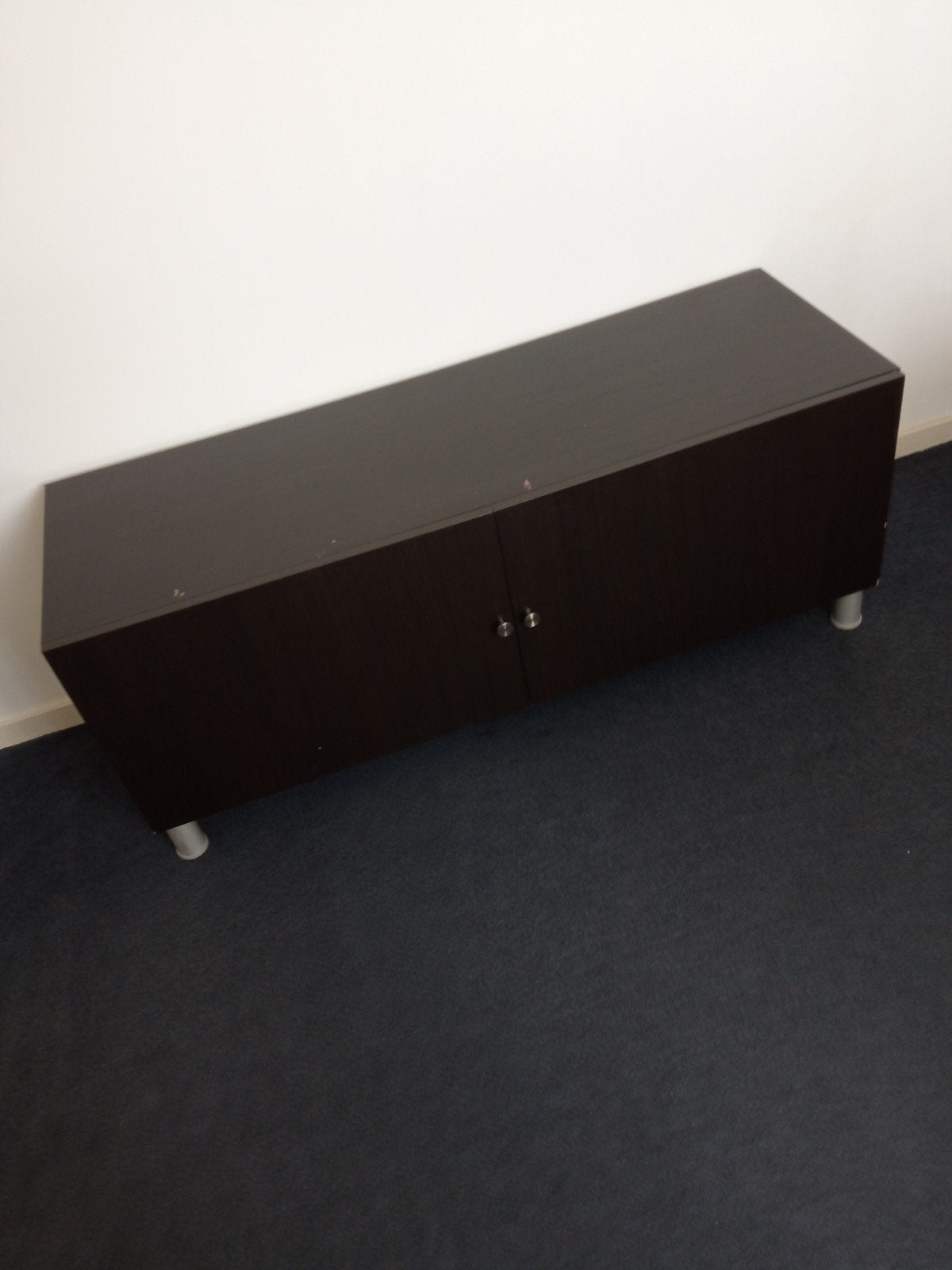 Ikea kast TV meubel 120x48.5x41 cm gratis, Huis en Inrichting, Ophalen