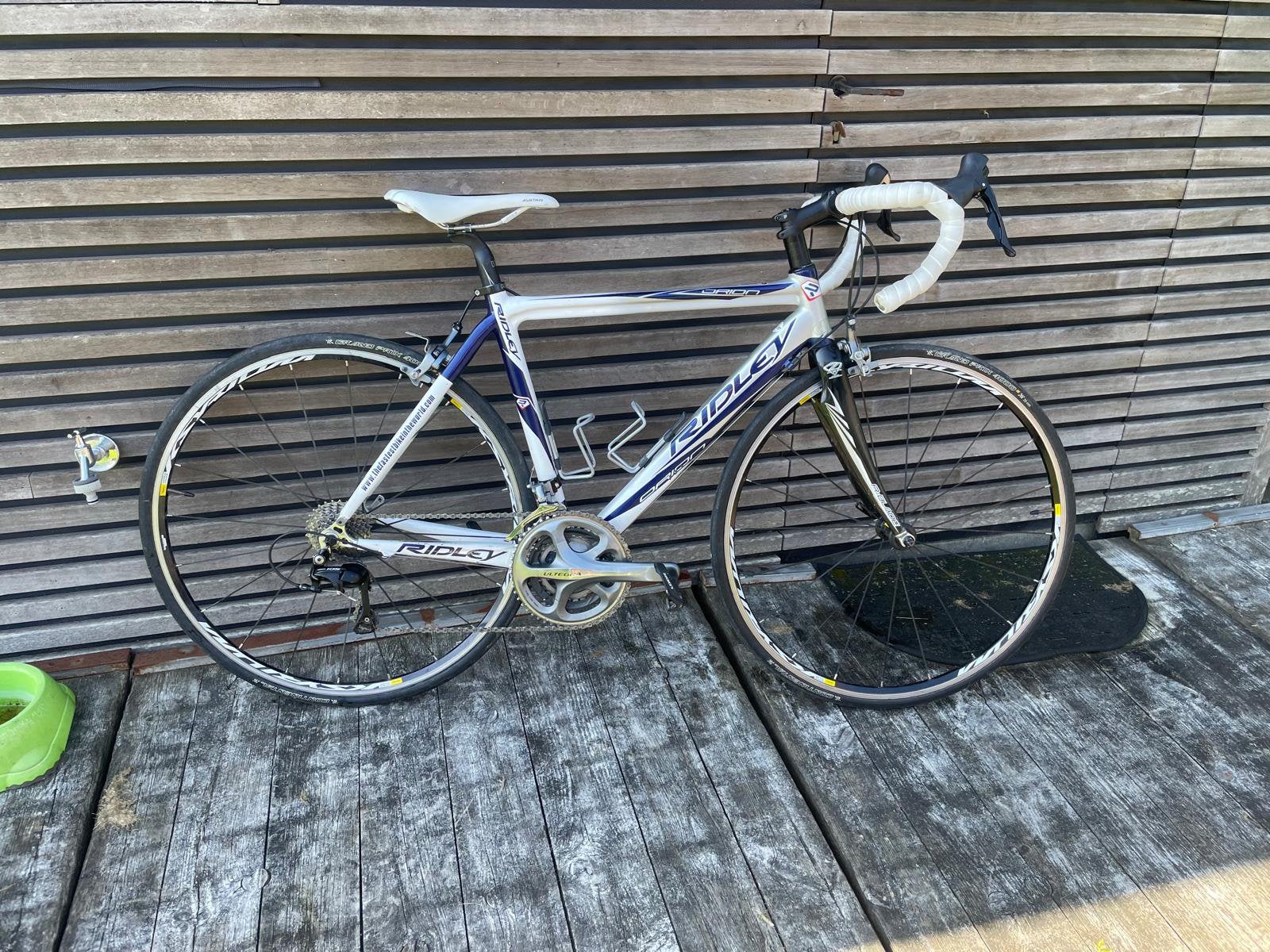 Koersfiets Ridley, Gebruikt, Carbon, 10 tot 15 versnellingen, 49 tot 53 cm