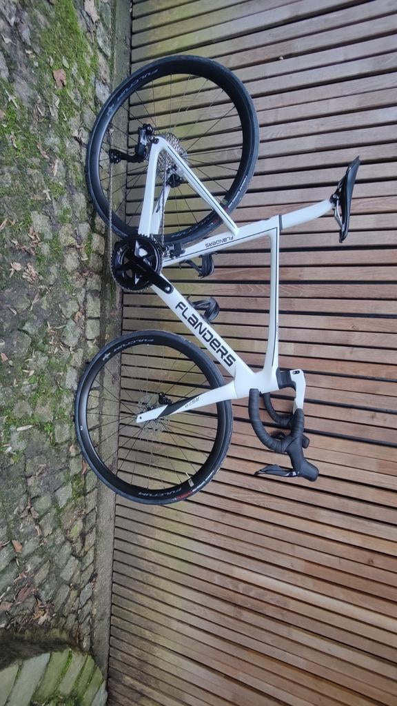 Flanders rs 2.0 58 vélo d'exposition 105 di2, Enlèvement, Carbone