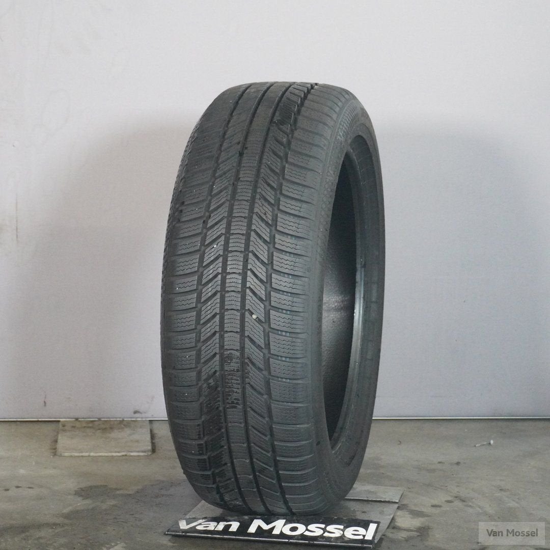 Continental WinterContact TS870 P 205/50/R17 93 V, Auto-onderdelen, Banden en Velgen, Gebruikt, -, -, 17 inch