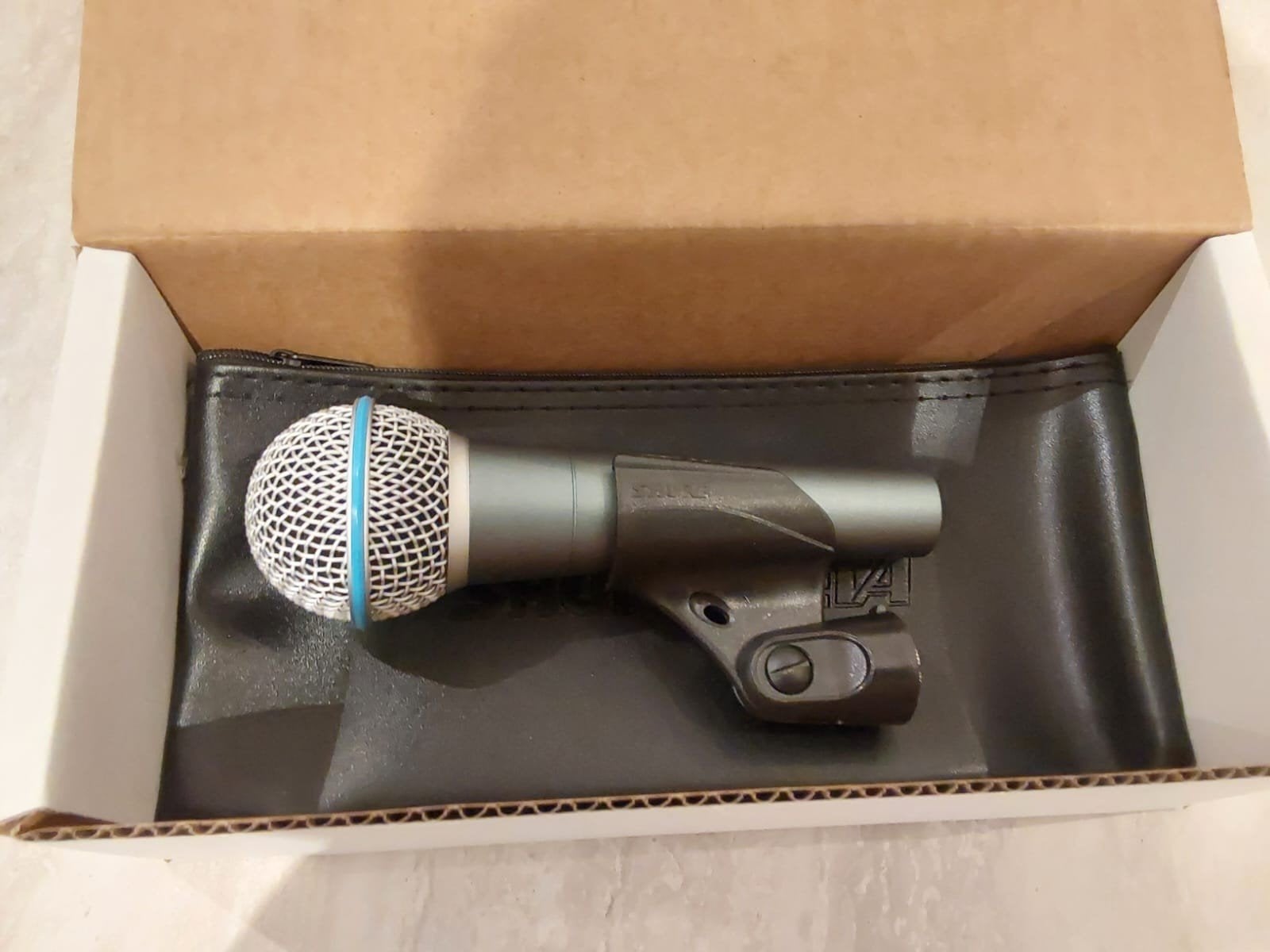 Shure beta58a ( 2 dispo ), Musique & Instruments, Microphones, Enlèvement ou Envoi, Comme neuf, Micro chant