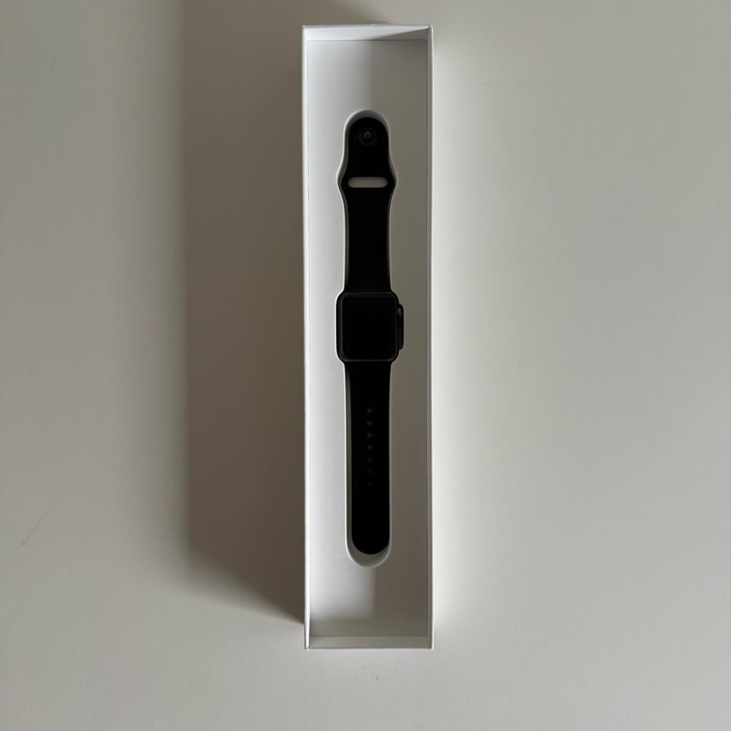 Apple Watch Series 3 38 mm gris sidéral, Étanche, Avancer d'un pas, Enlèvement ou Envoi, IOS