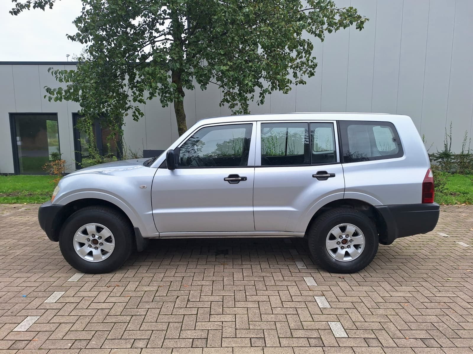 Mitsubishi Pajero 2.5TD | Lichte vracht | Airco | Trekhaak, Auto's, Stof, Gebruikt, Bedrijf, 2 zetels