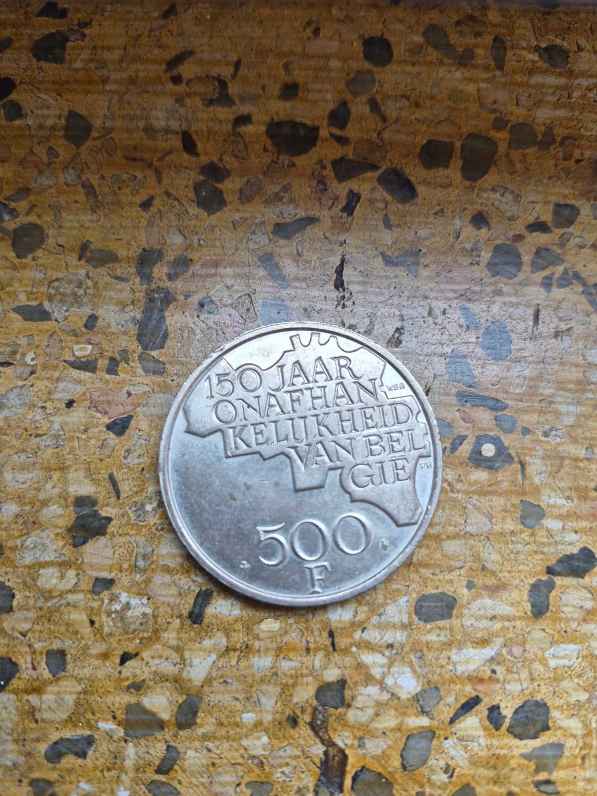 herdenkingsmunt 50 jaar onafhankelijkheid van belgie, Ophalen