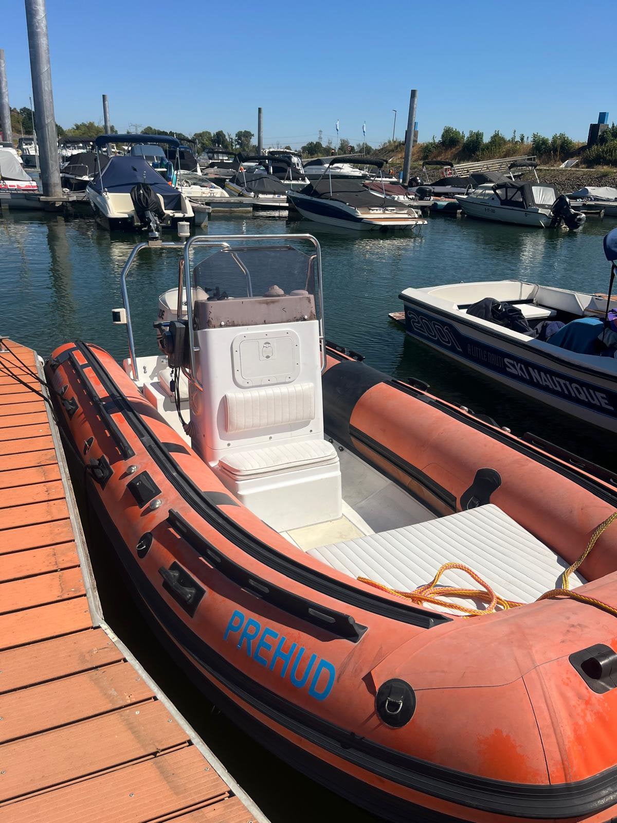 Rubberboot met evenrude en trailer, Watersport en Boten, Ophalen, Zo goed als nieuw, Stuurconsole