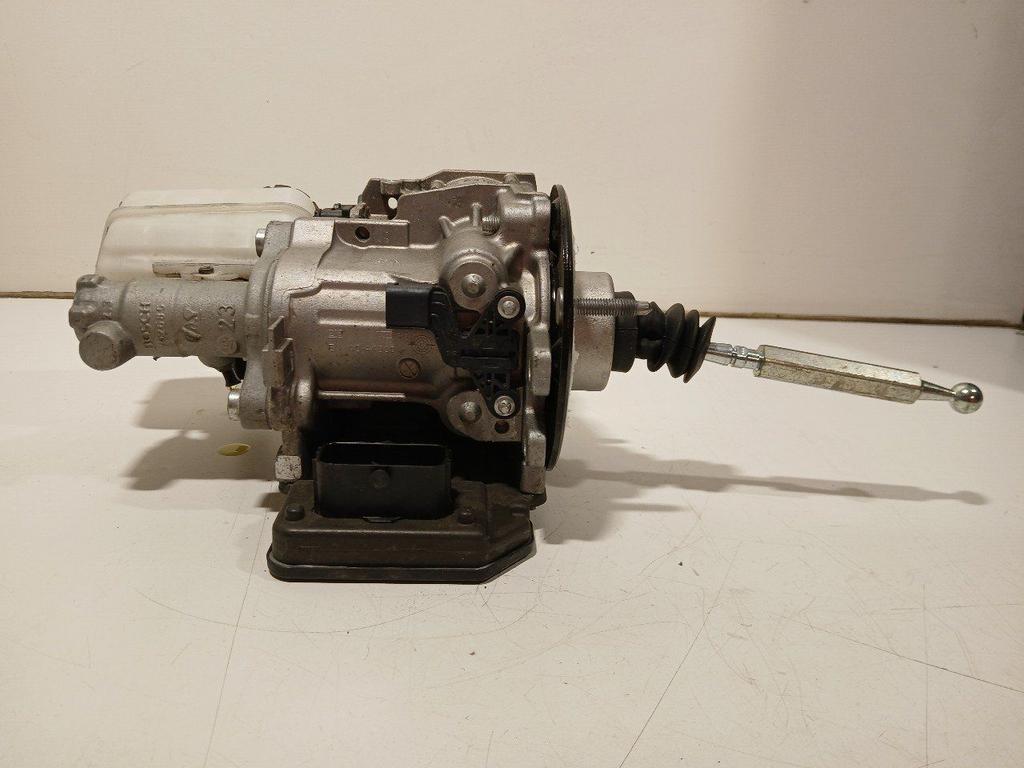 Rembekrachtiger Volkswagen Golf, Autos : Pièces & Accessoires, Freins & Transmission, Volkswagen, Utilisé, Origine de la pièce connue