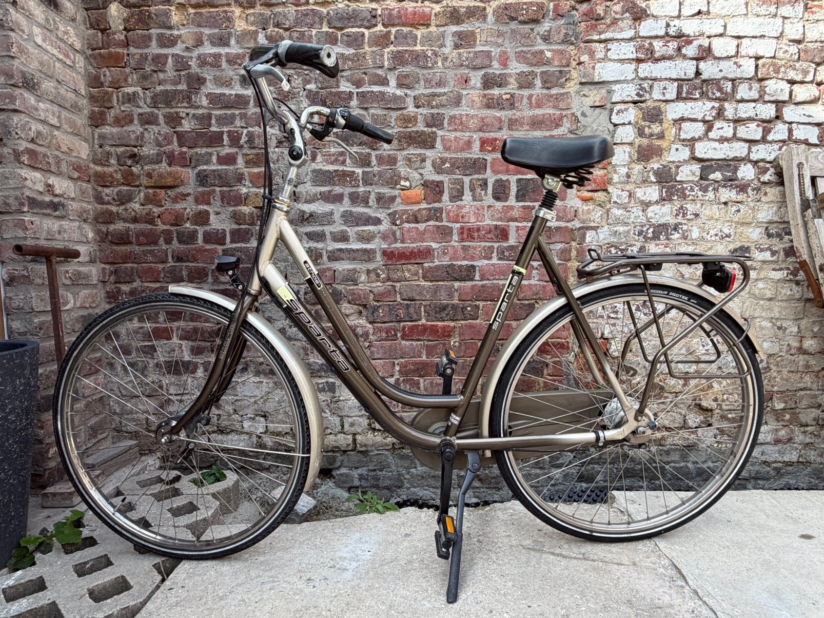 Sparta damesfiets, groot kader, Fietsen en Brommers, Ophalen, Gebruikt, Versnellingen, 56 cm of meer