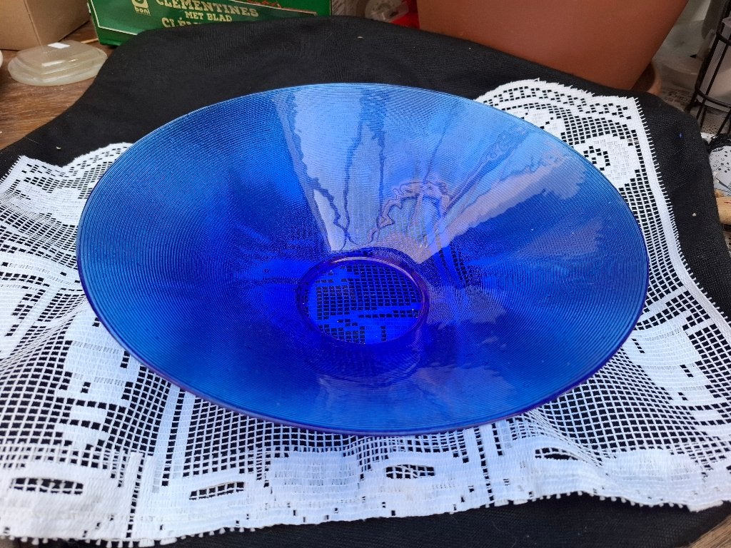 Grand saladier Vintage ou Coupe à fruits verre bleu cobalt, Antiquités & Art, Enlèvement ou Envoi