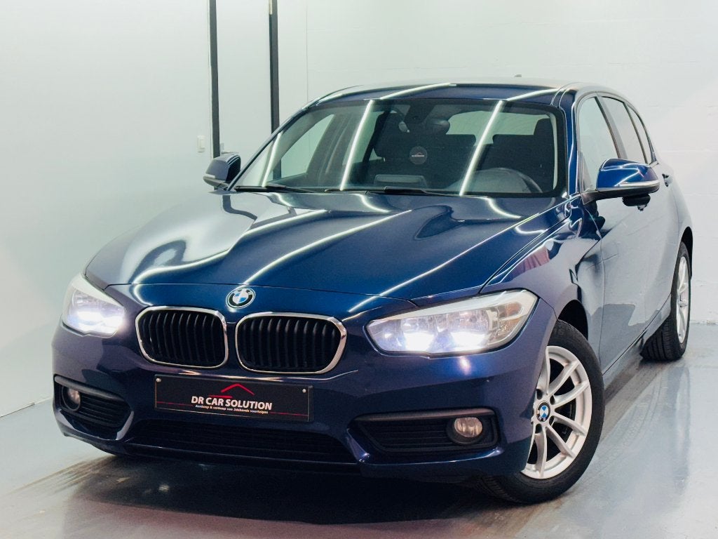 Bmw F21 116i Urban ac navi cruise control pdc 2017 euro6B, Auto's, BMW, Blauw, 5 deurs, 3 cilinders, Electronic Stability Program (ESP)