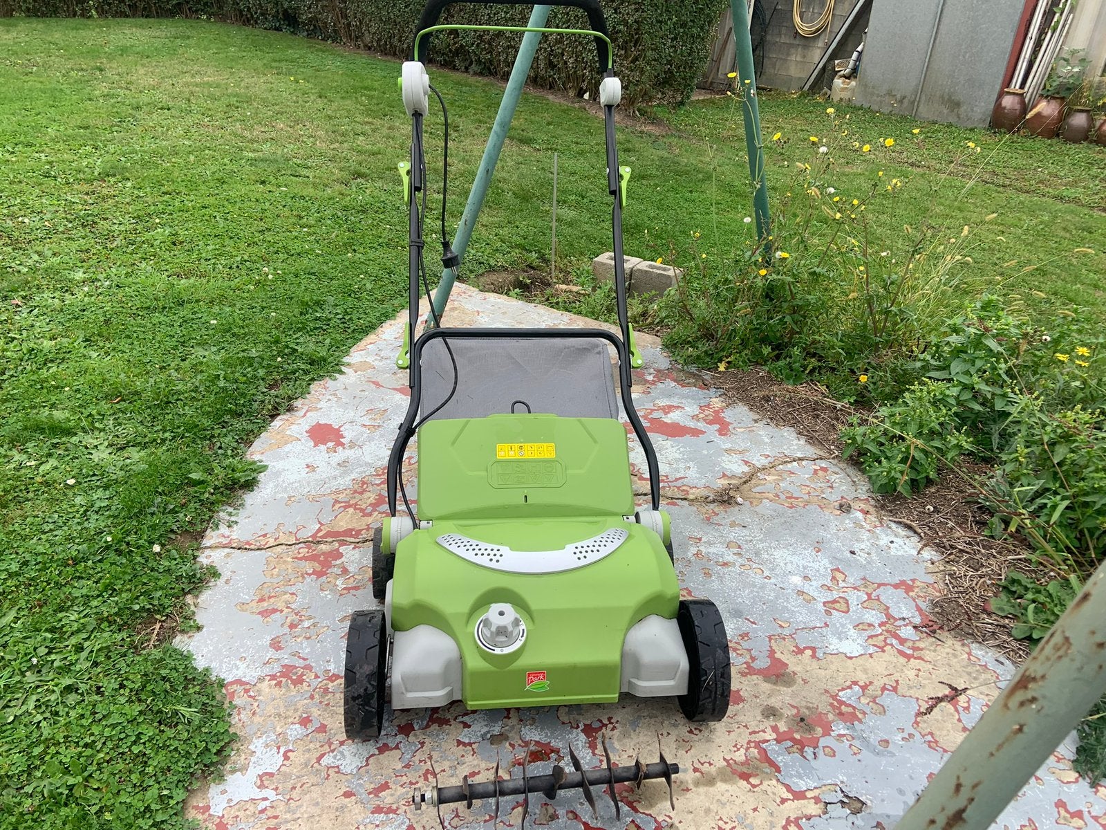 Scarificateur électrique Central Park, Jardin & Terrasse, Enlèvement, Utilisé, 30 à 39 cm, Tondeuses à gazon électriques