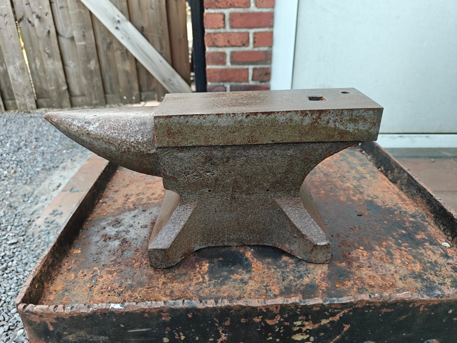 Klein aambeeld 26kg, Ophalen