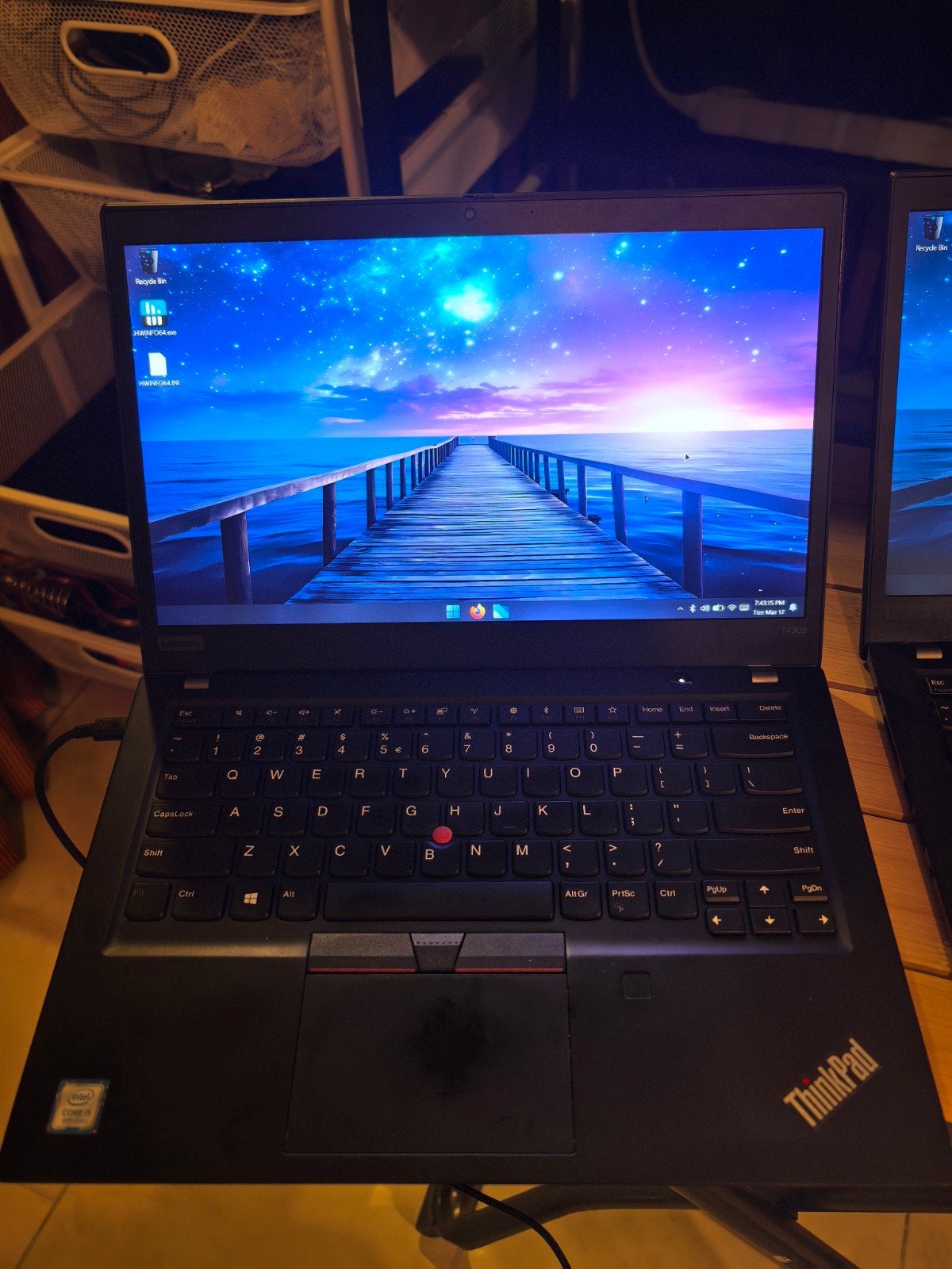 Stevige en lichte laptop Lenovo T490s, Computers en Software, Windows Laptops, Qwerty, 8 GB, SSD, Lenovo thinkpad
