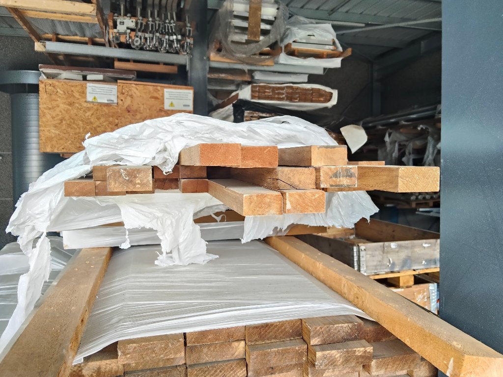 Azobé planken, Doe-het-zelf en Bouw, Hout en Planken, Ophalen, Zo goed als nieuw, Balk, Overige houtsoorten