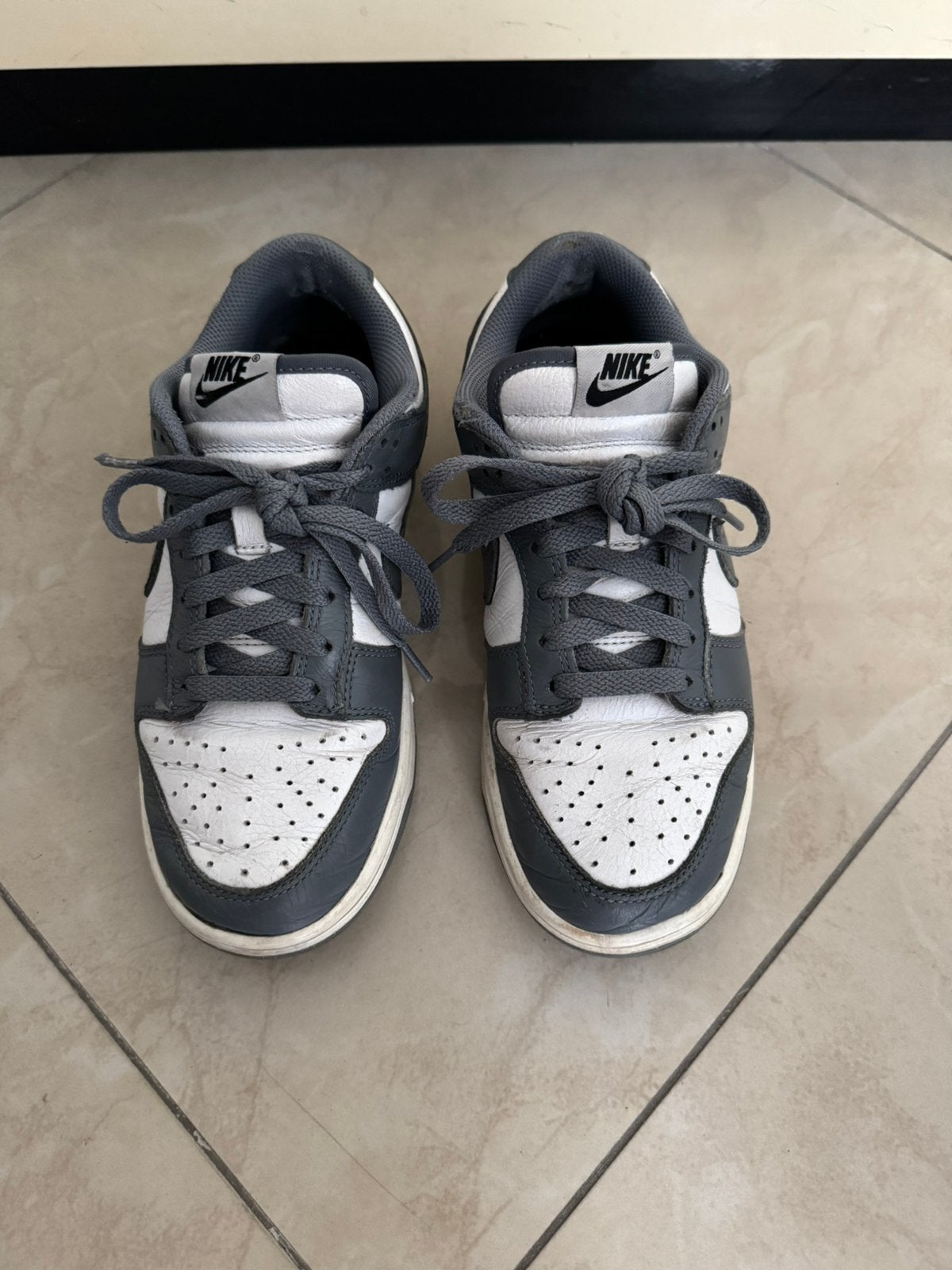 Baskets femme NIKE taille 39, Gris, Sneakers et Baskets, Enlèvement, Porté