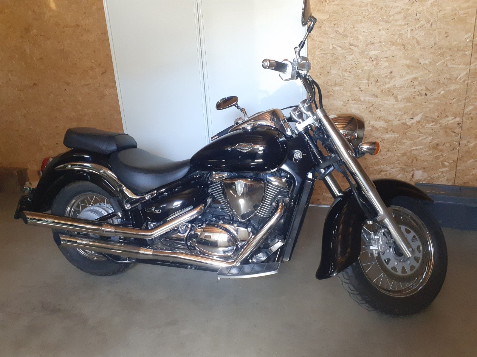 Suzuki Intruder C800, 5400km, 5400€!!!, Cardan-aandrijving, 2 cilinders, Occasion, Particulier
