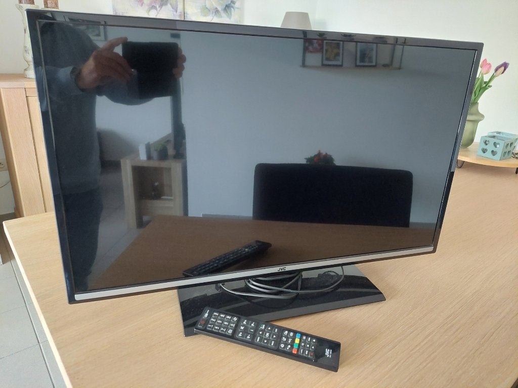 TV Toestel JVC  32 Inch, Audio, Tv en Foto, 50 Hz, 60 tot 80 cm, Ophalen, Overige merken