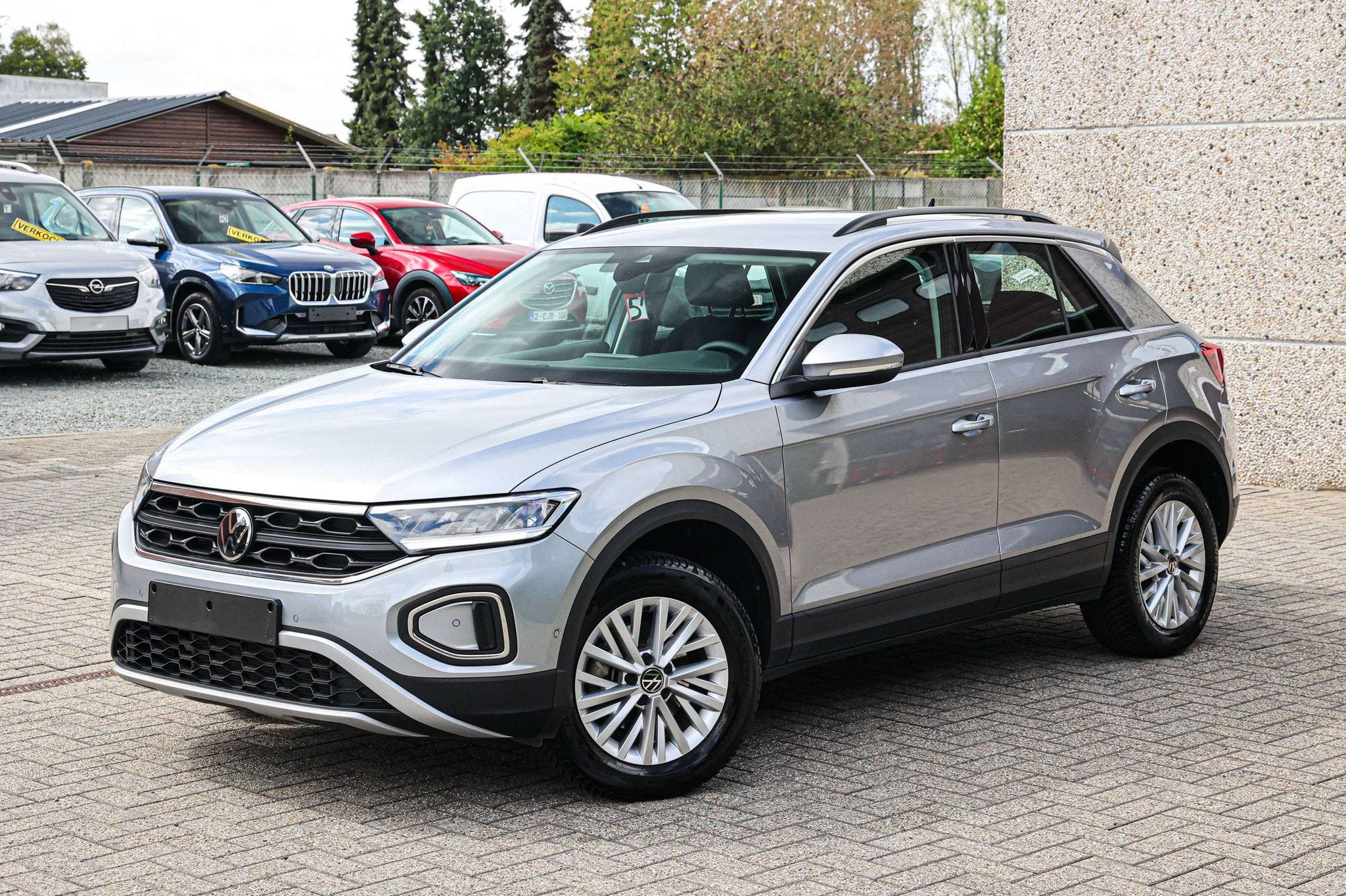 Volkswagen T-Roc LIFE-UITVOERING*SLECHTS-12500KM!*AUTOMAAT*A, Autos, Volkswagen, Achat, 139 g/km, Entreprise, Noir