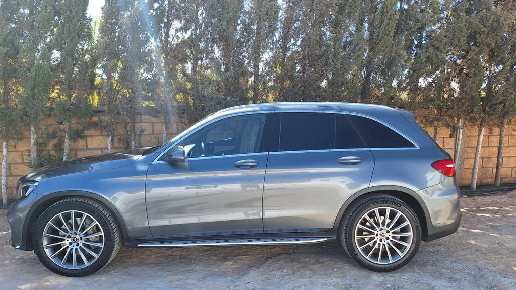 Mercedes GLC220 SUV 4×4 Full options, Autos, Mercedes-Benz, Particulier, GLC, 4x4, Bluetooth, Toit ouvrant, Pack sport, Sièges sport