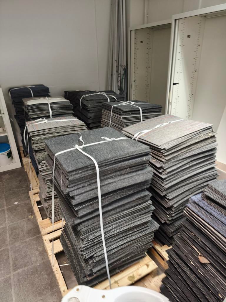 Tapijttegels, Doe-het-zelf en Bouw, Ophalen