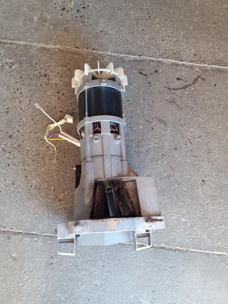 Moteur broyeur bosch axt tc, Tuin en Terras, Ophalen of Verzenden