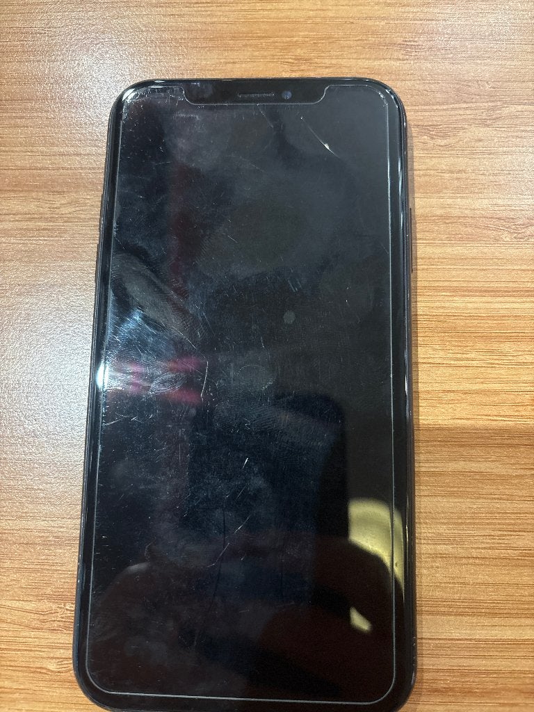 iPhone XR occasion avec face arrière endommagée, Télécoms, Téléphonie mobile | Apple iPhone, Avec simlock (verrouillage SIM), 128 GB