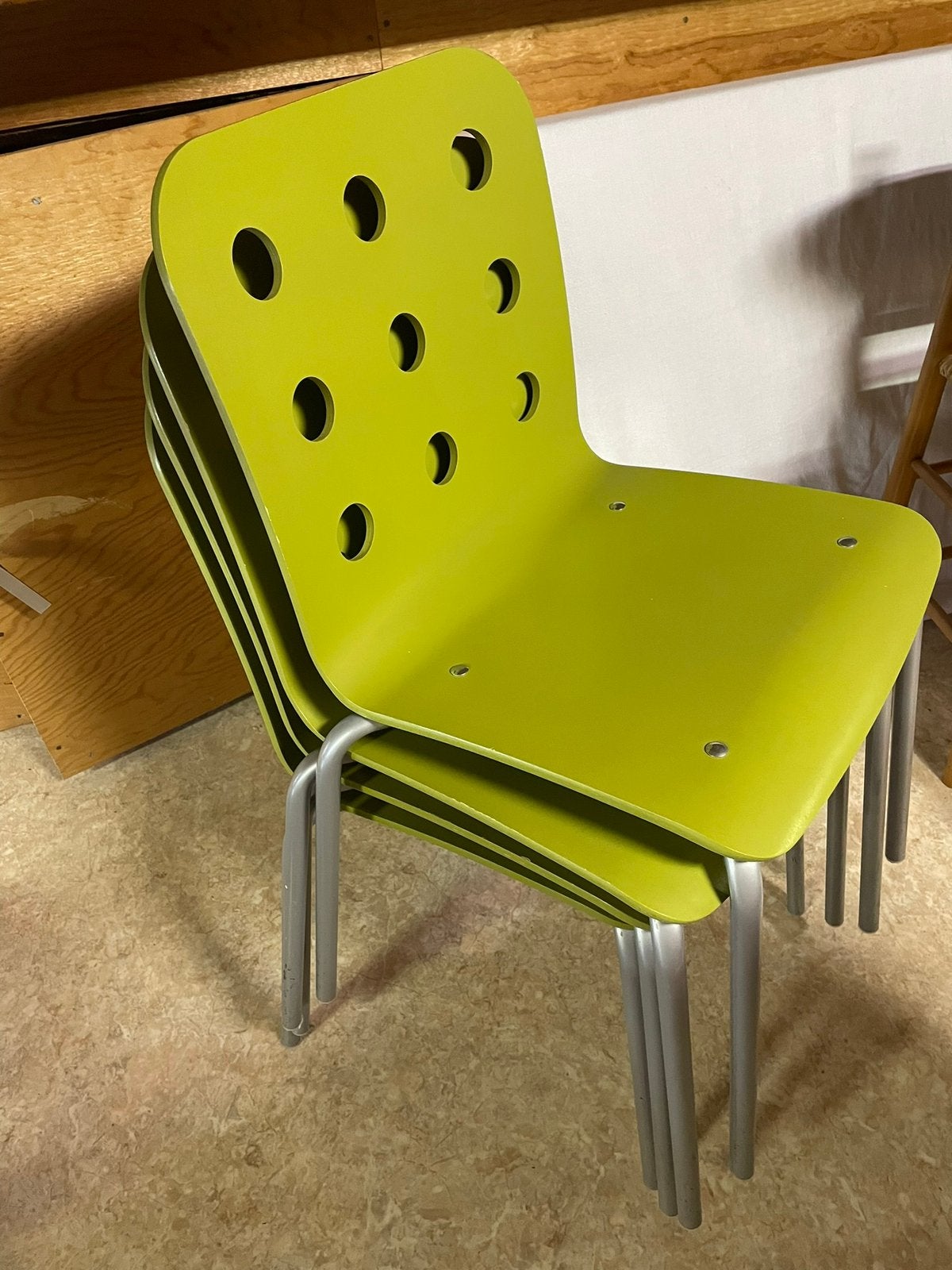 Vier moderne stoelen, Ophalen, Zo goed als nieuw, Vier