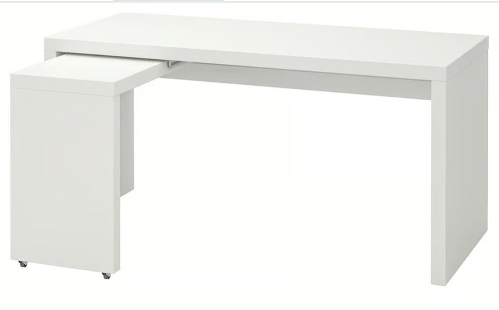 MALM bureau met uittrekbaar blad, Huis en Inrichting, Bureaus, Ophalen, Gebruikt, Scandinavisch, 65 cm