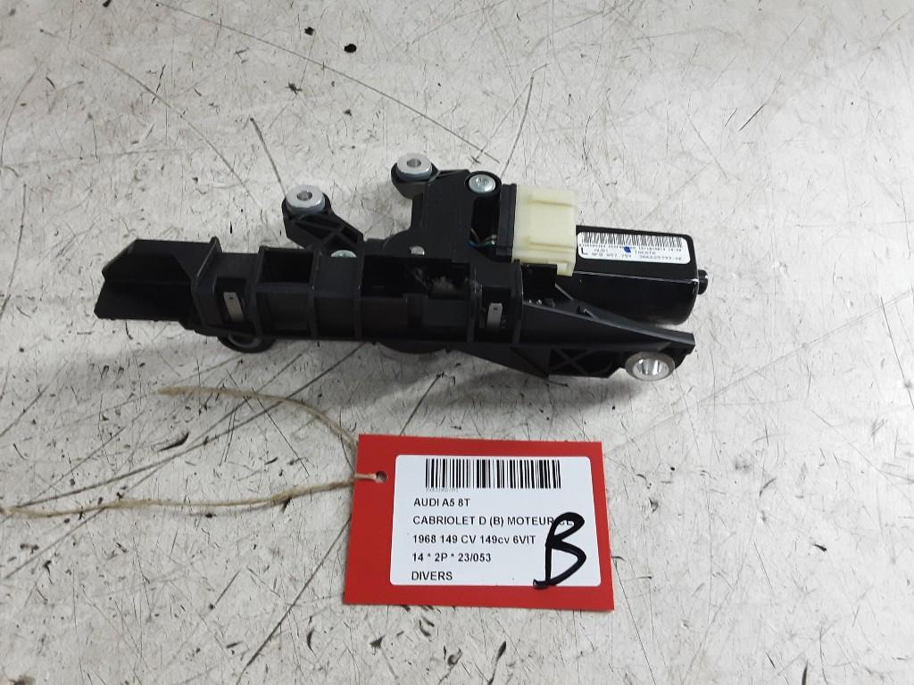 DIVERSEN DIVERS Audi A5 Cabrio (8F7) (8F0857759), Gebruikt, Mevr. I. Hauben, Audi, Rue de l'Espoir 34 34
4030  GRIVEGNÉE, BE