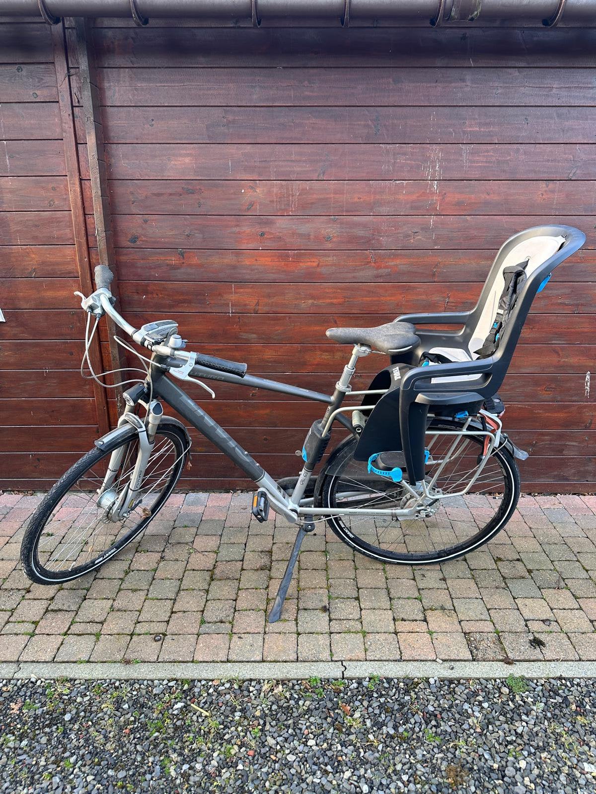 Thule fietsstoeltje in goede staat, Ophalen, Zo goed als nieuw