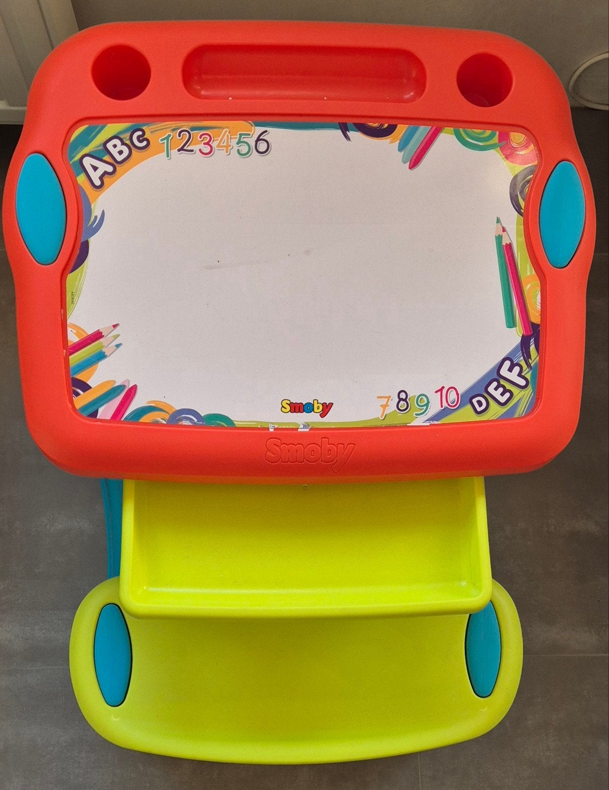 Table de coloriage SMOBY, Enfants & Bébés, Enlèvement, Utilisé