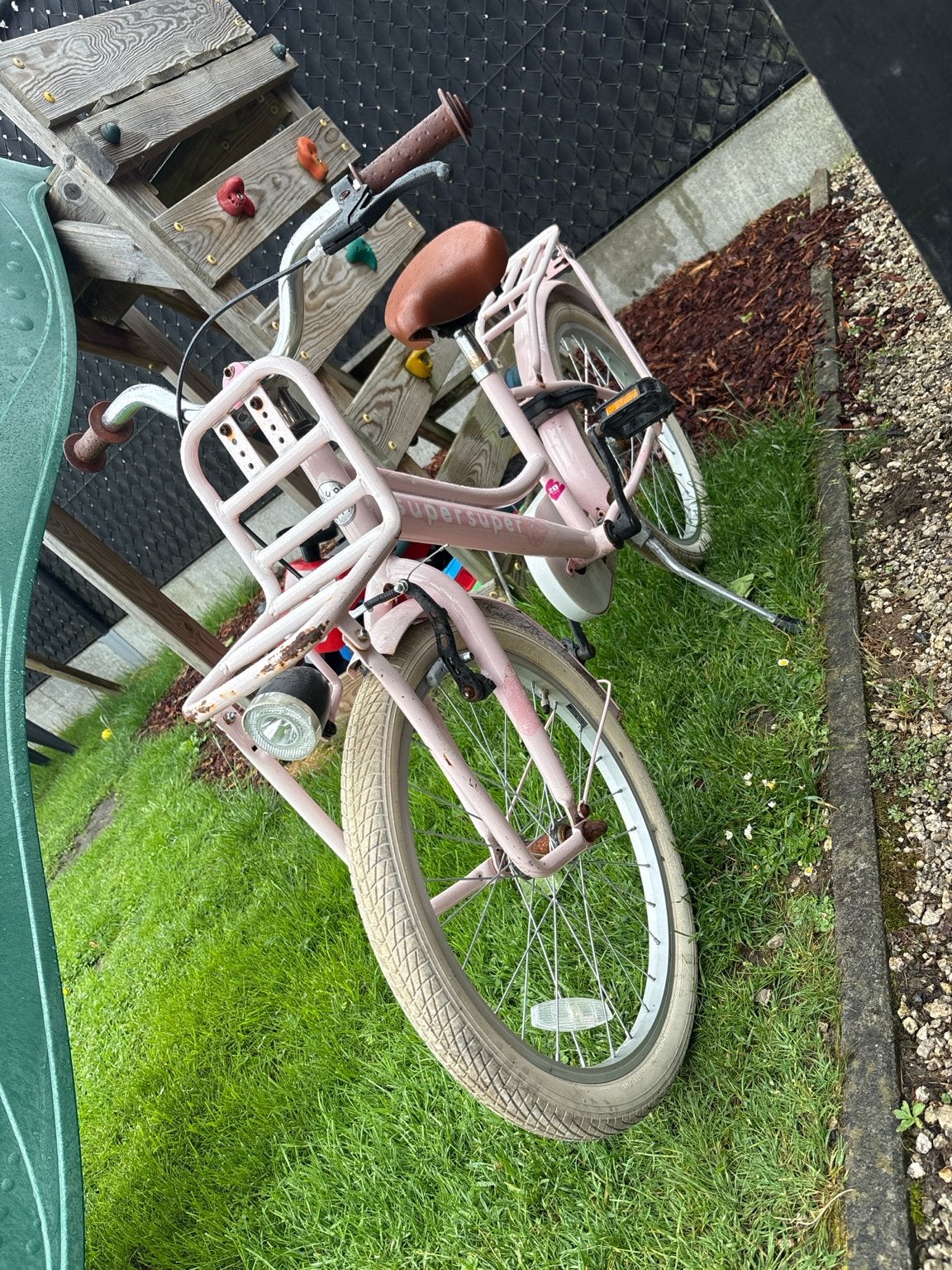 SuperSuper meisjesfiets 20 inch – Lichtroze, Fietsen en Brommers, Ophalen, Zo goed als nieuw, 20 inch