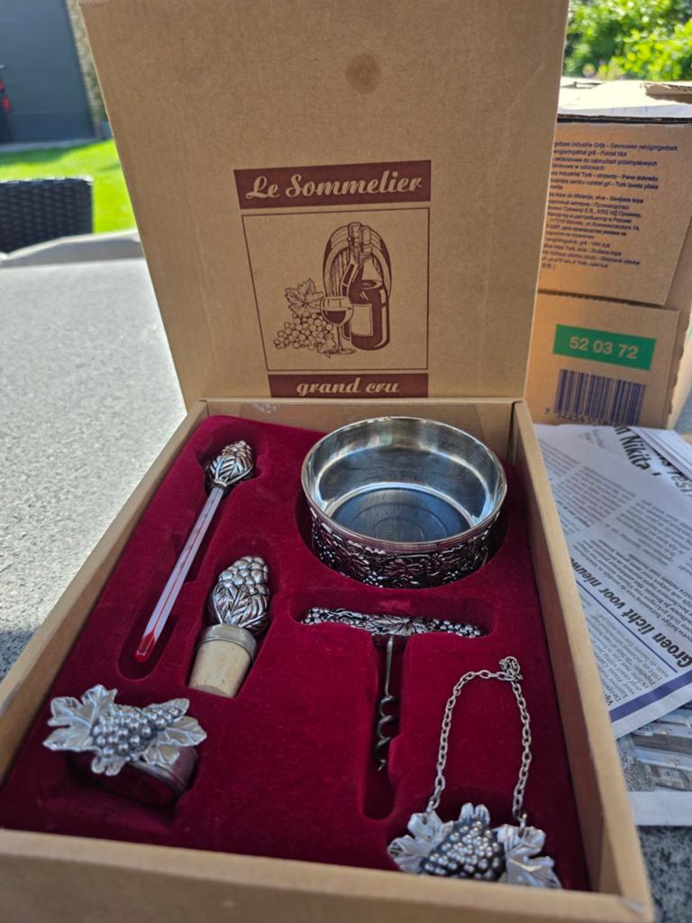 Sommelier set in doos, verzilverd, 6 stuks ongebruikt, Verzamelen, Wijnen, Ophalen, Zo goed als nieuw