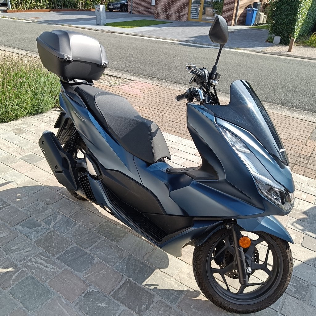 Honda pcx 125cc met nog meer dan twee jaar garantie, Motoren, Motoren | Honda, Particulier, Scooter, ABS, Automaat, Nieuw, Ophalen