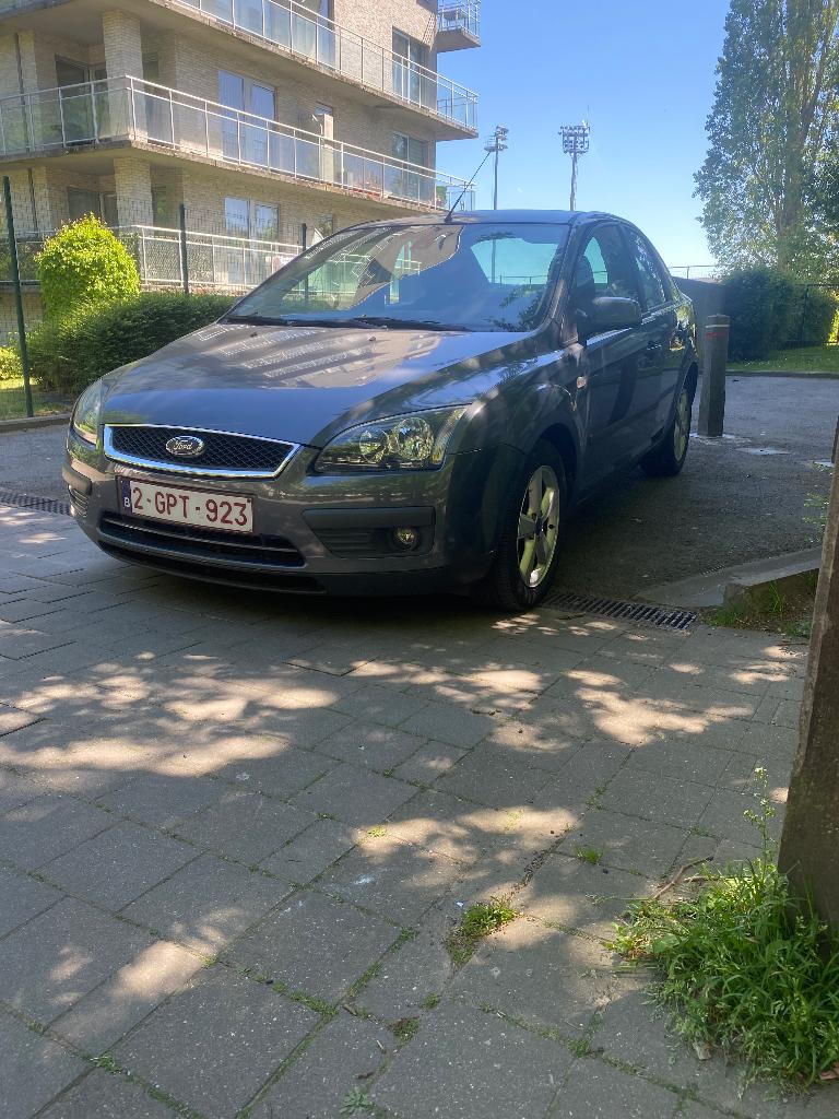 Ford focus 1.6, Autos, Achat, Boîte manuelle, Autres couleurs, Berline